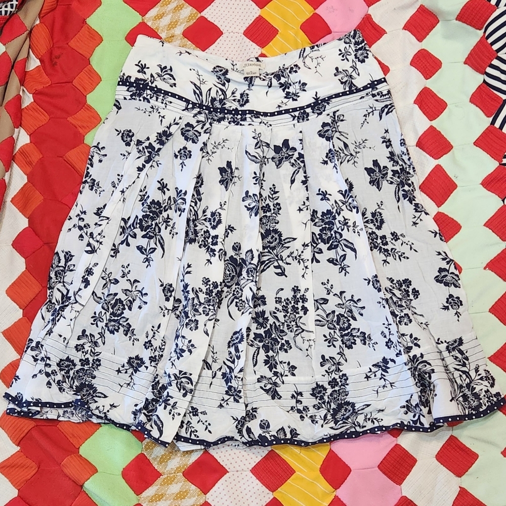 St. John's Bay size 10 skirt